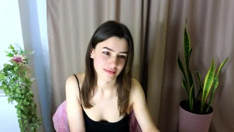 Adellyy online show from 1, 4, 2026