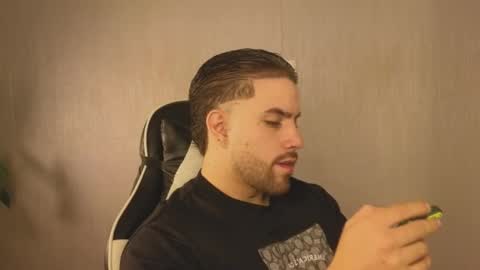 Ades online show from 9, 11, 2025