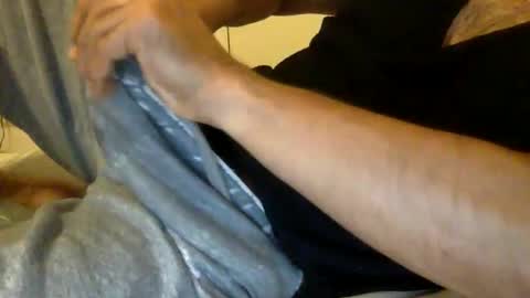 Snapshot of adipoli710 chatting on 1, 11, 2025 horny kinky daddy online show from 1, 11, 2025