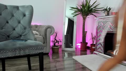 Adona online show from 20, 12, 2024