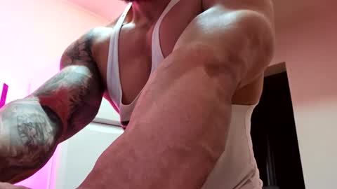 Adonis online show from 5, 11, 2025