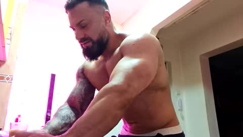 Adonis online show from 9, 11, 2025