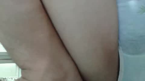 annelovesu online show from 8, 4, 2026