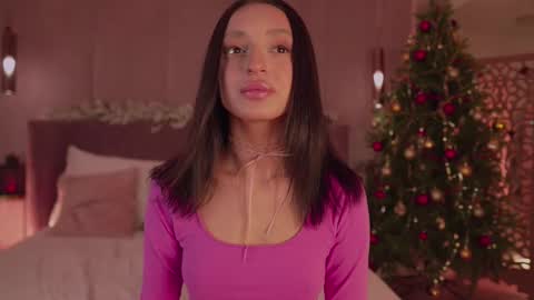 adoracortes online show from 5, 12, 2025