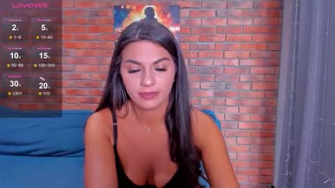 Adriana online show from 23, 10, 2025