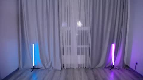 Adriana online show from 1, 12, 2025