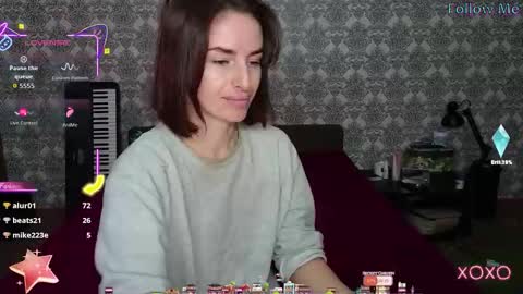 Adriana online show from 28, 10, 2025