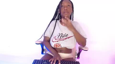 Snapshot of adry_morris chatting on 15, 1, 2025 Adry online show from 15, 1, 2025