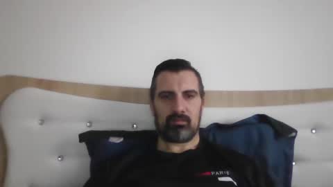 Adrian online show from 1, 2, 2026