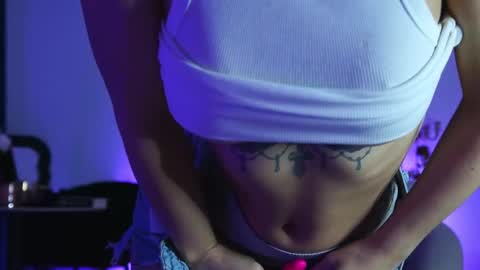 Aelia online show from 7, 11, 2025