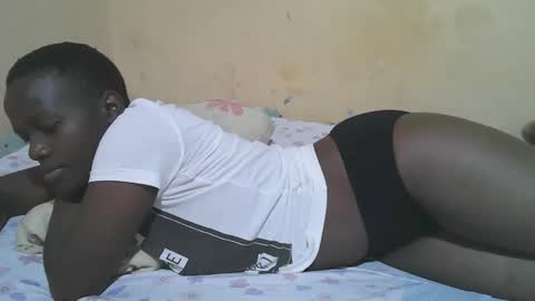 african_pussy2 online show from 25, 11, 2025