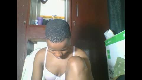 PHOEBE online show from 17, 4, 2026