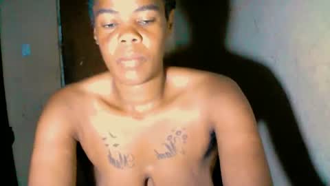 Snapshot of afrikanbonnienclyde chatting on 2, 3, 2025 Nikky Love online show from 2, 3, 2025