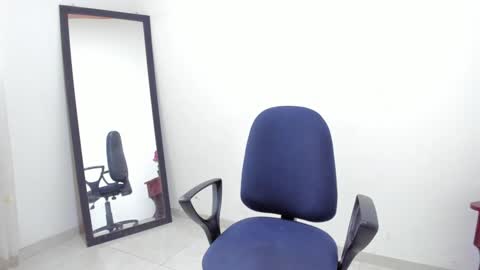 Lorena online show from 4, 12, 2024