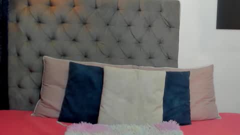 Snapshot of afrodiva69_ chatting on 4, 5, 2026 Afro Diva online show from 4, 5, 2026