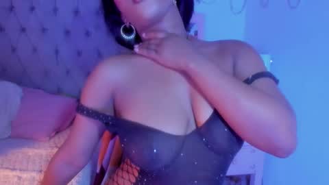 Snapshot of afrogoddes chatting on 18, 10, 2025 afrogoddes online show from 18, 10, 2025