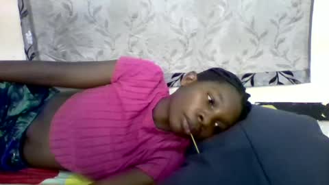 pink  and josphen online show from 16, 2, 2025