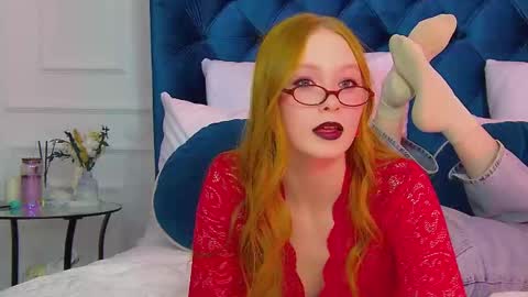 AgataFoxley online show from 5, 10, 2025