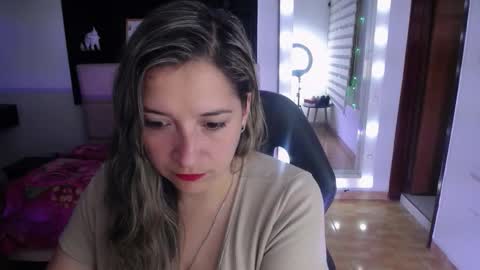 Snapshot of agatha_bellucci_ chatting on 14, 1, 2026 Agatha Bellucci online show from 14, 1, 2026