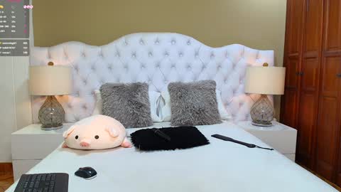 Snapshot of agatha_lenon chatting on 24, 1, 2025 Agatha online show from 24, 1, 2025