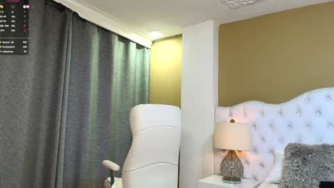 Snapshot of agatha_lenon chatting on 6, 2, 2025 Agatha online show from 6, 2, 2025