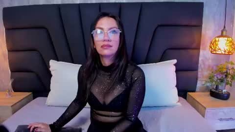 Snapshot of agatha_milf13 chatting on 7, 7, 2026 agatha_milf13 online show from 7, 7, 2026