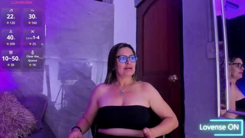 Snapshot of agatha_pleasure chatting on 20, 9, 2025 agatha_pleasure online show from 20, 9, 2025