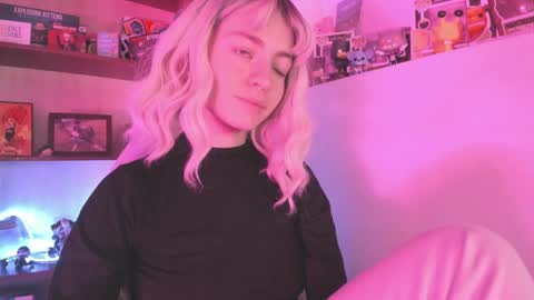 Snapshot of agathaa_ks_ chatting on 2, 12, 2024 Camila     2 online show from 2, 12, 2024