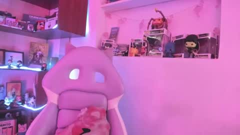 Snapshot of agathaa_ks_ chatting on 22, 1, 2025 Camila     2 online show from 22, 1, 2025