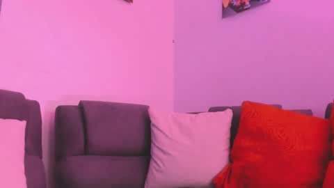 Snapshot of agathaa_ks_ chatting on 24, 1, 2025 Camila     2 online show from 24, 1, 2025