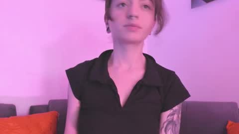 Snapshot of agathaa_ks_ chatting on 25, 1, 2025 Camila     2 online show from 25, 1, 2025