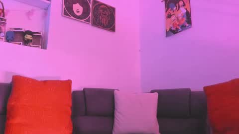 Snapshot of agathaa_ks_ chatting on 12, 2, 2025 Camila     2 online show from 12, 2, 2025