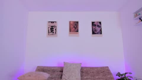 Agatha online show from 15, 4, 2026