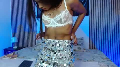 aghata walkerl online show from 10, 11, 2025