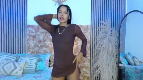 aghata walkerl online show from 7, 4, 2026