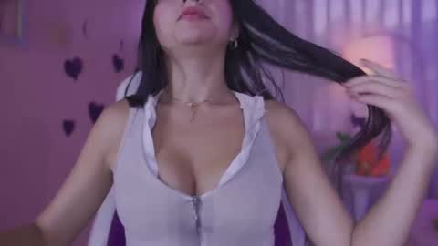 Snapshot of aghata_williamss chatting on 26, 2, 2025 AGHATA online show from 26, 2, 2025