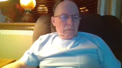 aguynrkfrd online show from 3, 12, 2024