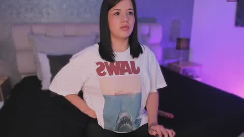 Ahmara  online show from 12, 3, 2025