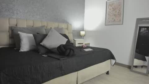 Ahmara  online show from 13, 10, 2025