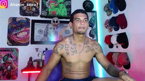 Aharon  Zamora online show from 9, 1, 2025