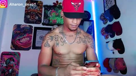 Aharon  Zamora online show from 12, 1, 2025