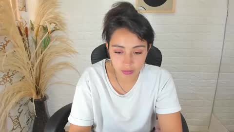 Snapshot of ahisha09 chatting on 26, 1, 2025 Ahisha online show from 26, 1, 2025