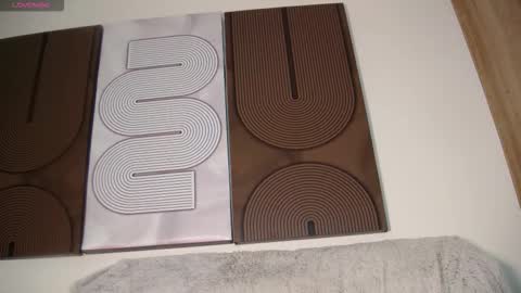 Aida  online show from 13, 2, 2026