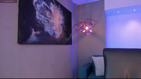 aidajoness online show from 20, 10, 2025