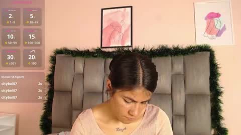 Snapshot of aiilynn_1 chatting on 20, 12, 2025 Ailyn online show from 20, 12, 2025