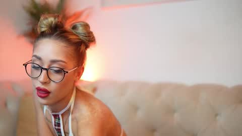  Aileen  online show from 5, 10, 2025