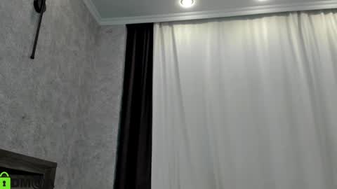 Snapshot of ailey_chao chatting on 6, 1, 2025 Ailey online show from 6, 1, 2025