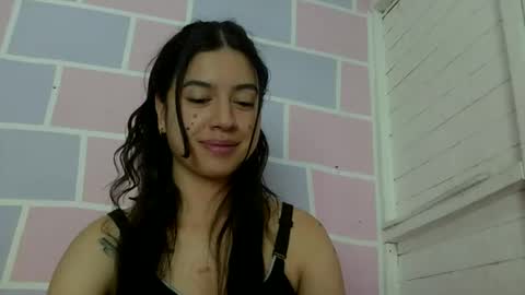 Snapshot of aine_ileana chatting on 2, 3, 2026 J online show from 2, 3, 2026