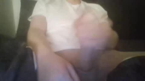 Snapshot of ainznico chatting on 26, 9, 2025 ainznico online show from 26, 9, 2025