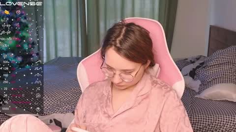 Snapshot of airyhill chatting on 25, 12, 2024 airyhill online show from 25, 12, 2024
